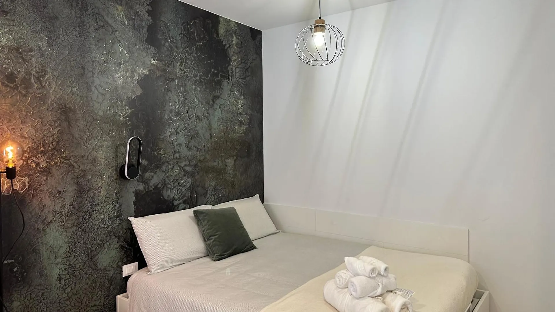 Апартаменты Repetti Design - 10 Min To City Centre & Airport Милан
